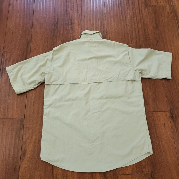 WORLD WIDE SPORTSMAN SHORT SLEEVE VENTED MEN'S FISHING SHIRT SZ MEDIUM KHAKI - Picture 5 of 5
